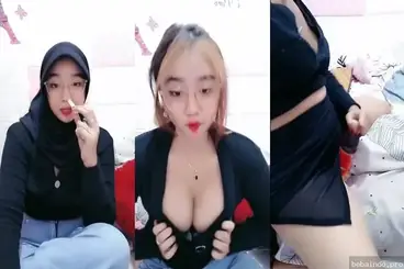 Jilbab Pamer Aset Rahasia Dibalik Baju Transparan